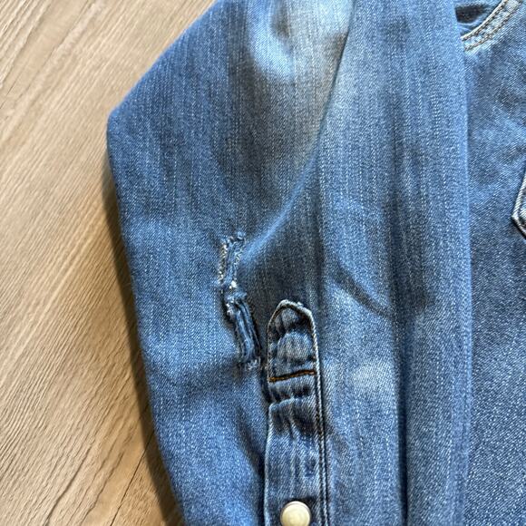 Men's Wrangler Wyoming National Qualifier Bull Riding Denim Snap Shirt Sz Medium - Picture 7 of 8